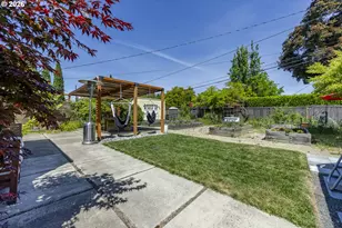 2889 Van Ave, Eugene, OR 97401 - Photo 36