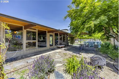 2889 Van Ave, Eugene, OR 97401 - Photo 46