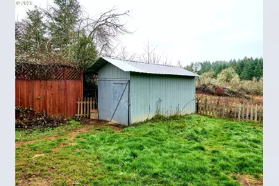 750 NE 5th St, Willamina, OR 97396 - Photo 32