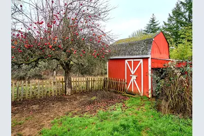 750 NE 5th St, Willamina, OR 97396 - Photo 28