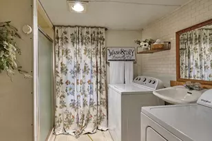 750 NE 5th St, Willamina, OR 97396 - Photo 22