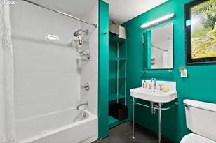 1400 NW Irving St, Portland, OR 97209 - Photo 26