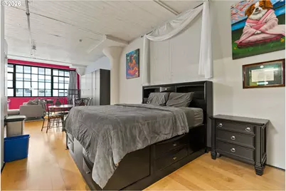 1400 NW Irving St #402, Portland, OR 97209 - Photo 24