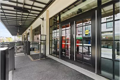 1400 NW Irving St #402, Portland, OR 97209 - Photo 4