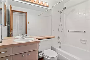 3616 Wilshire Ln, Eugene, OR 97405 - Photo 14