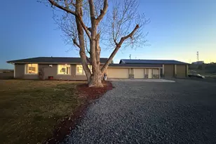 3647 SW Hwy 97, Madras, OR 97741 - Photo 24