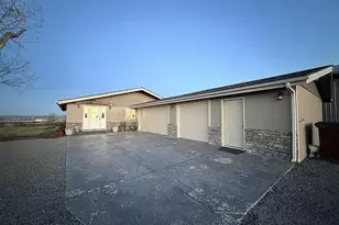 3647 SW Hwy 97, Madras, OR 97741 - Photo 20