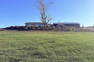 3647 SW Hwy 97, Madras, OR 97741 - Photo 40