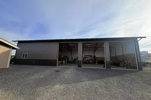 3647 SW Hwy 97, Madras, OR 97741 - Photo 28