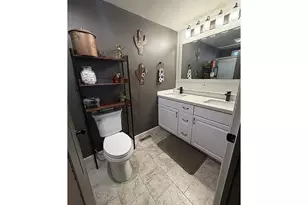 3647 SW Hwy 97, Madras, OR 97741 - Photo 16