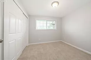 1948 NE Sunrise Ln, Hillsboro, OR 97124 - Photo 16