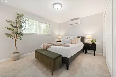 1948 NE Sunrise Ln, Hillsboro, OR 97124 - Photo 12