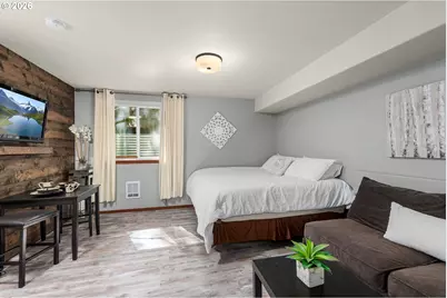 5005 SW View Point Ter, Portland, OR 97239 - Photo 16