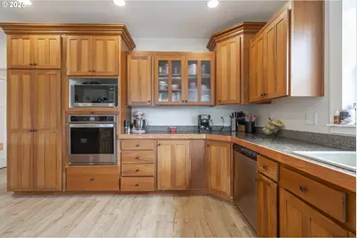 245 NE Balm St, Sheridan, OR 97378 - Photo 20