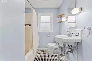 1960 Breyman St, Salem, OR 97301 - Photo 8