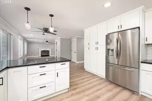 6708 NE 2nd Pl, Vancouver, WA 98665 - Photo 12