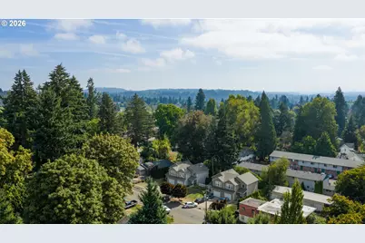 5228 SE Hull Ave, Milwaukie, OR 97267 - Photo 8