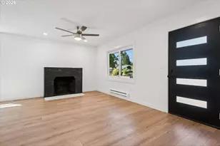 8806 NE Sacramento St, Portland, OR 97220 - Photo 6