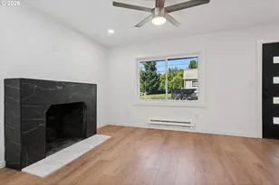 8806 NE Sacramento St, Portland, OR 97220 - Photo 8