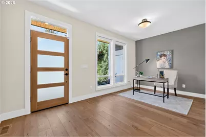 9228 SW 50th Ave, Portland, OR 97219 - Photo 4