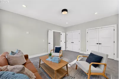 9228 SW 50th Ave, Portland, OR 97219 - Photo 28