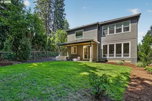 9228 SW 50th Ave, Portland, OR 97219 - Photo 36