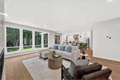 9228 SW 50th Ave, Portland, OR 97219 - Photo 10