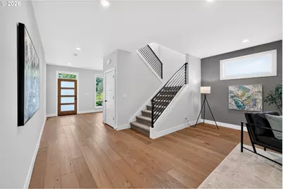 9228 SW 50th Ave, Portland, OR 97219 - Photo 6