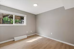 2706 SE Spruce St, Hillsboro, OR 97123 - Photo 20