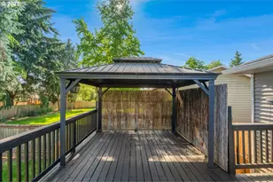 2706 SE Spruce St, Hillsboro, OR 97123 - Photo 30