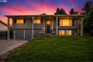 2706 SE Spruce St, Hillsboro, OR 97123 - Photo 2