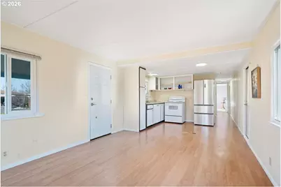 1418 Pine St #7, Silverton, OR 97381 - Photo 8