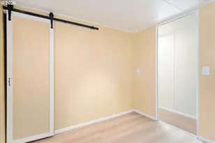 1418 Pine St, Silverton, OR 97381 - Photo 20