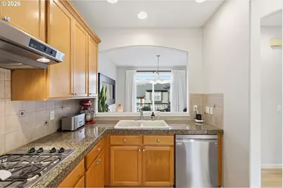 2442 NW Burnett St, Portland, OR 97229 - Photo 10