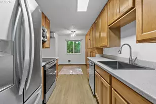 5190 NW Neakahnie Ave, Portland, OR 97229 - Photo 20