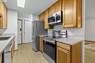 5190 NW Neakahnie Ave, Portland, OR 97229 - Photo 18