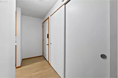 5190 NW Neakahnie Ave #11, Portland, OR 97229 - Photo 6