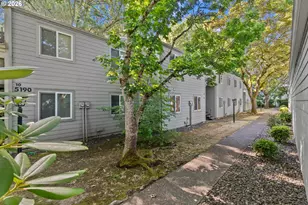 5190 NW Neakahnie Ave, Portland, OR 97229 - Photo 2