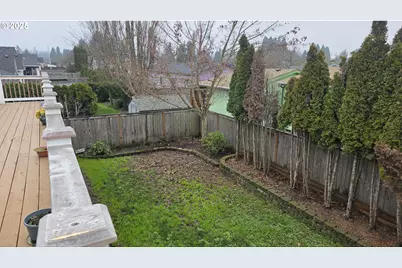 934 S 46th St, Springfield, OR 97478 - Photo 24