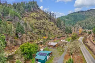 4696 Cow Creek Rd, Riddle, OR 97469 - Photo 46