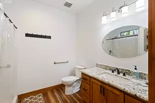 4696 Cow Creek Rd, Riddle, OR 97469 - Photo 14