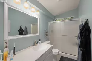 2752 Montello Ave, Hood River, OR 97031 - Photo 14