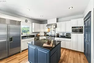 11000 NE Red Hills Rd, Dundee, OR 97115 - Photo 18