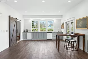 11000 NE Red Hills Rd, Dundee, OR 97115 - Photo 32