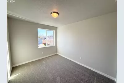 1587 N Millican Creek St, Lafayette, OR 97127 - Photo 14