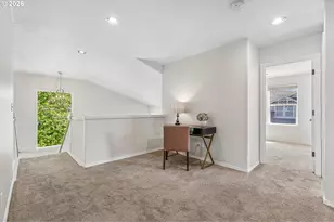 2385 NE 13th Way, Hillsboro, OR 97124 - Photo 18