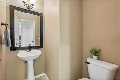 2385 NE 13th Way, Hillsboro, OR 97124 - Photo 16