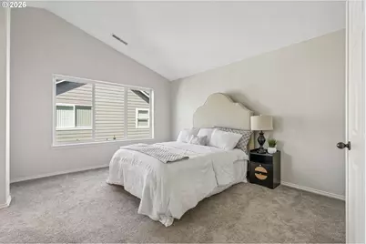 2385 NE 13th Way, Hillsboro, OR 97124 - Photo 26