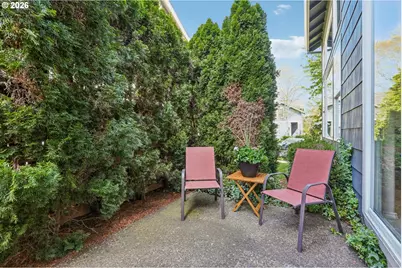 2385 NE 13th Way, Hillsboro, OR 97124 - Photo 30