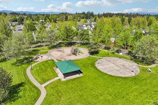 2385 NE 13th Way, Hillsboro, OR 97124 - Photo 34